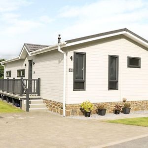44 Heritage Park
